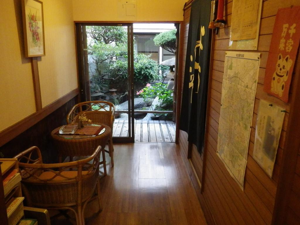 Uokagi Ryokan Nagoya Esterno foto