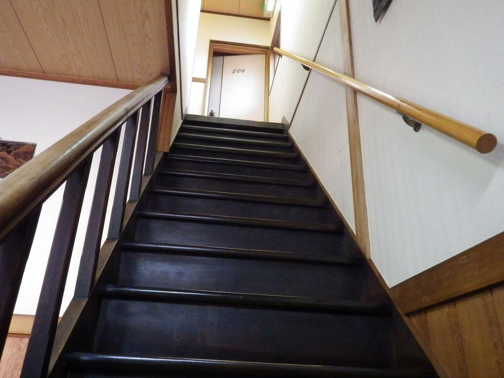 Uokagi Ryokan Nagoya Esterno foto